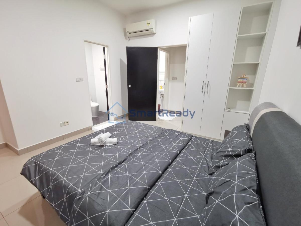 Twin Galaxy Suites By Sr Home Johor Bahru Ngoại thất bức ảnh