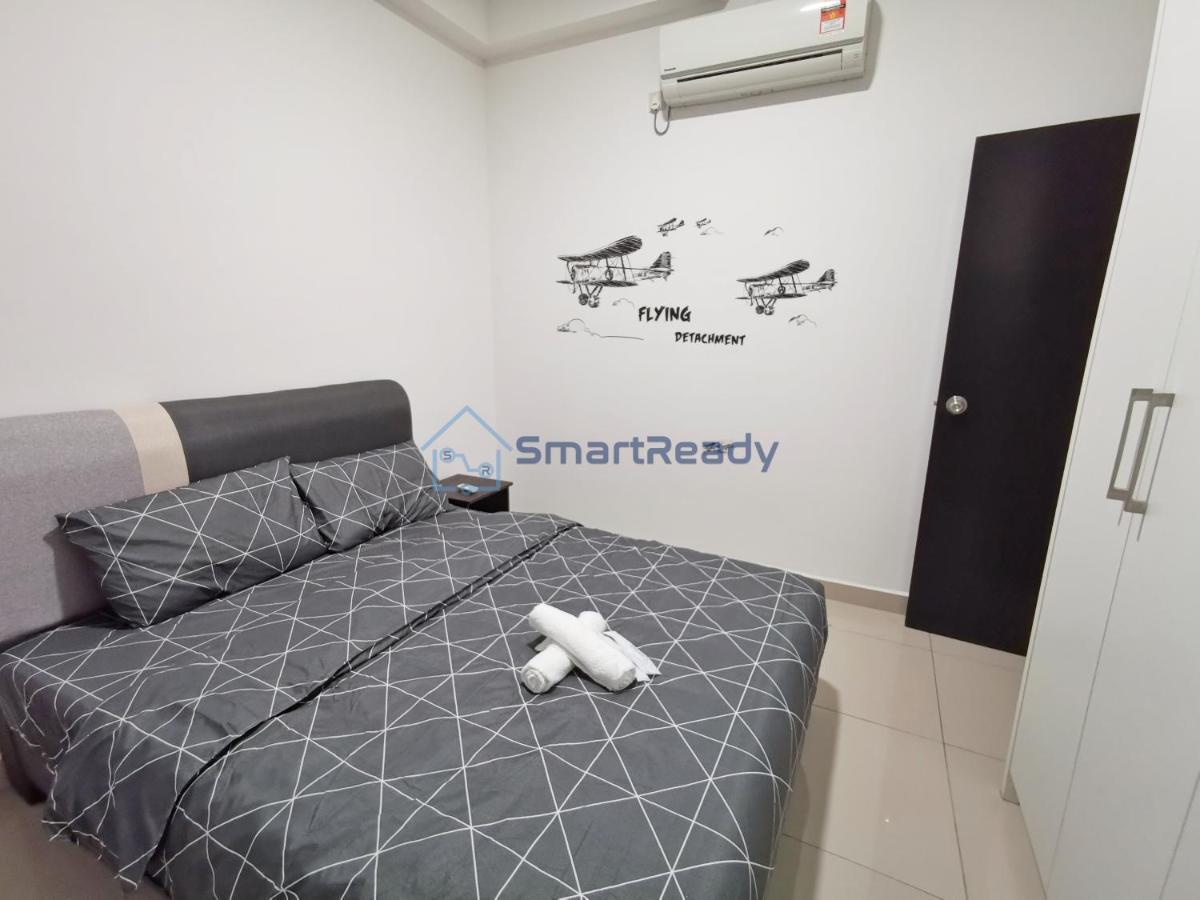 Twin Galaxy Suites By Sr Home Johor Bahru Ngoại thất bức ảnh