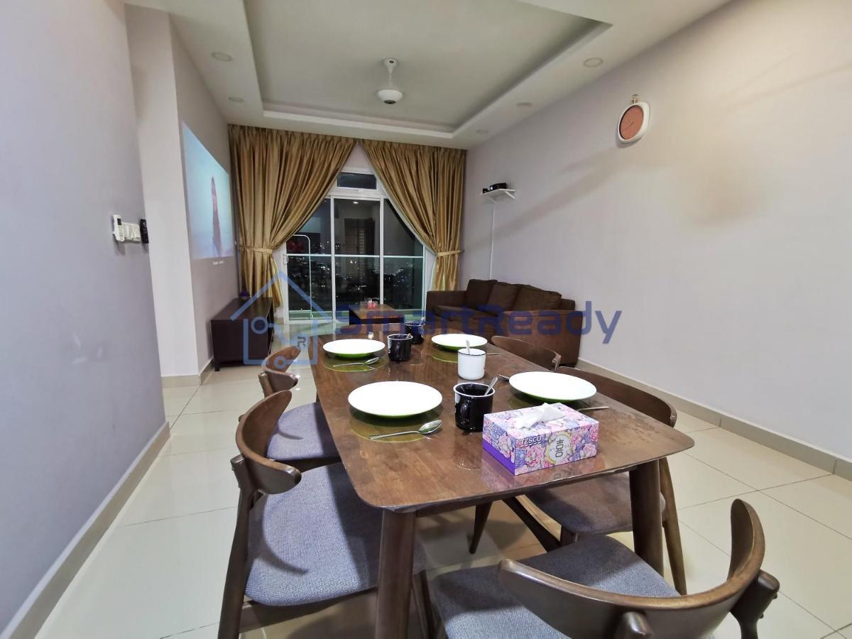 Twin Galaxy Suites By Sr Home Johor Bahru Ngoại thất bức ảnh