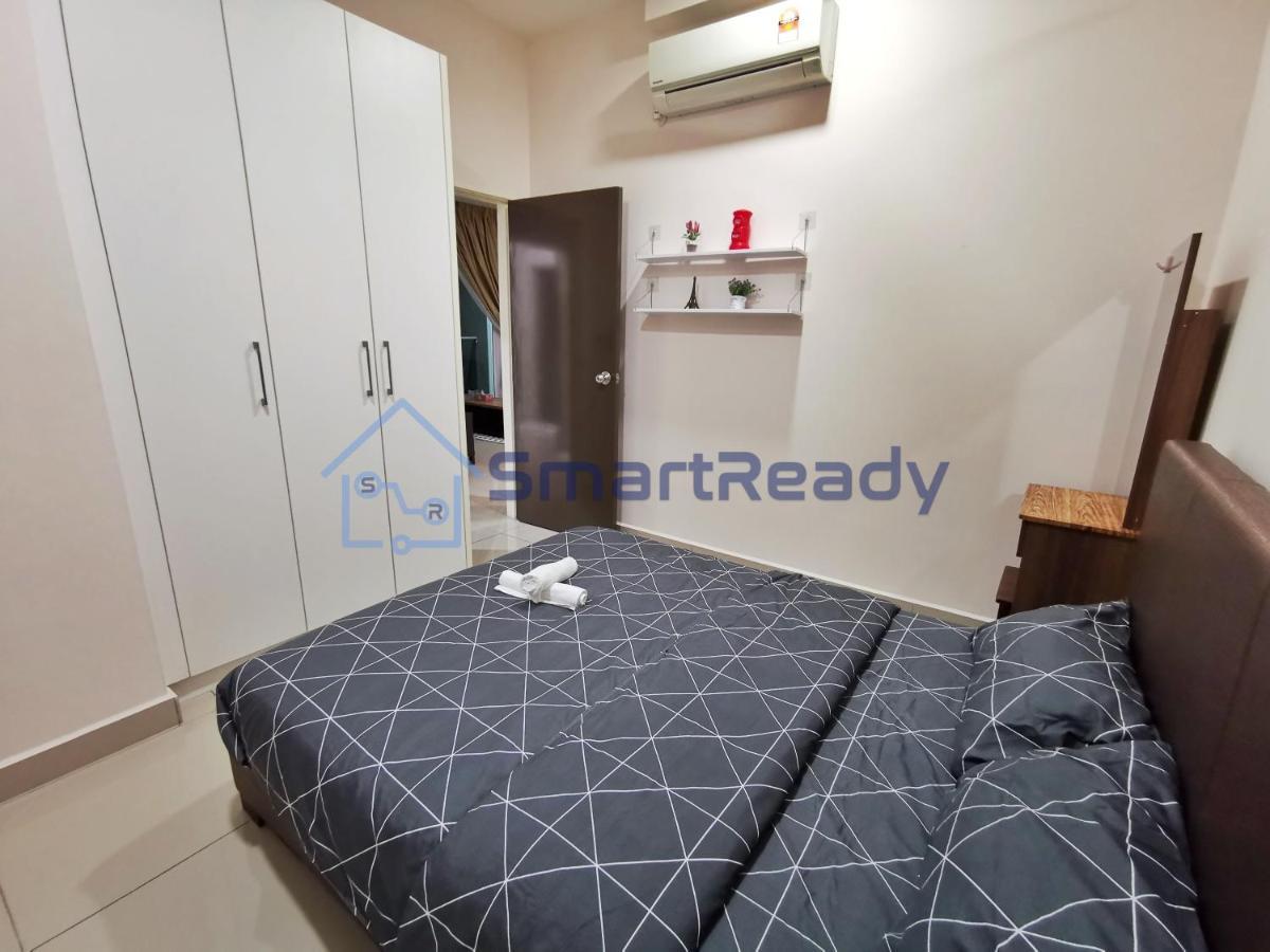 Twin Galaxy Suites By Sr Home Johor Bahru Ngoại thất bức ảnh