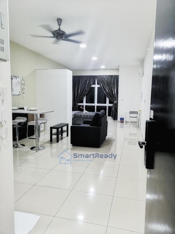 Twin Galaxy Suites By Sr Home Johor Bahru Ngoại thất bức ảnh
